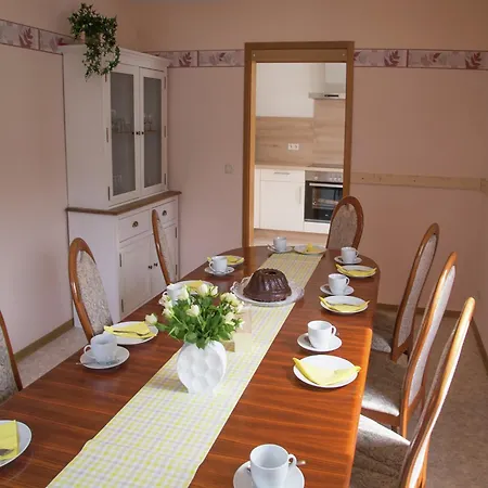 Group Stay In Ulmen-Furth, Cleaning Included Дом отдыха